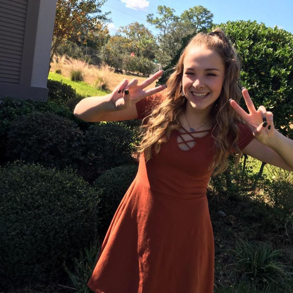 Meet your Posher, Haley